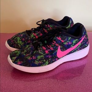 NIKE LUNARTEMPO 2 SHOES
